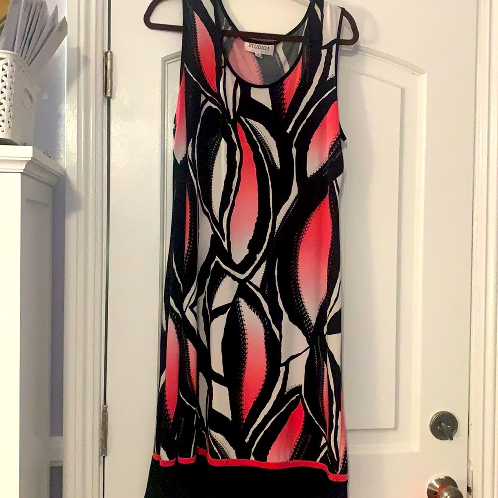 Women’s dress